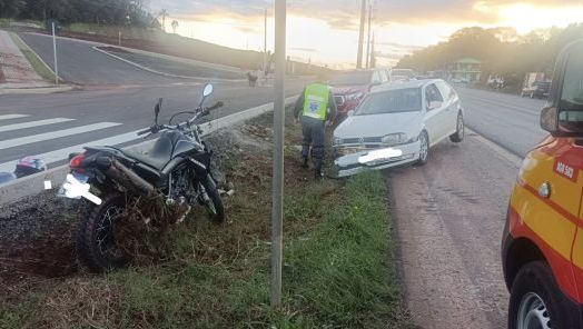 Motociclista fica ferido em colisão na SC-480 em Chapecó