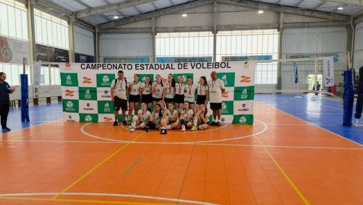 VÍDEO: atletas da escolinha Naja Marical conquistam segundo lugar no Campeonato Estadual sub-14 Feminino 2025 Série Prata 