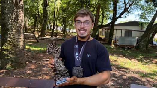 VÍDEO: Gabriel Borges, de 18 anos, se destaca com títulos no fisiculturismo 