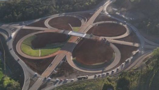 VÍDEO: Veja como estão as obras do elevado no entroncamento das BRs 282 e 158 em Maravilha 