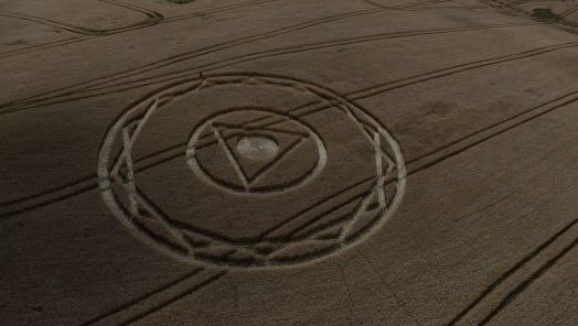 VÍDEO: Ufólogo Ivo Dohl comenta o surgimento das novas formas em Ipuaçu