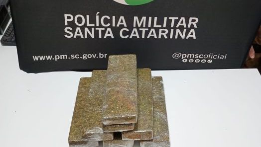 Adolescente de 15 anos é detido com maconha em Chapecó