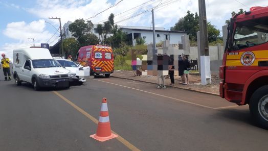 Colisão lateral entre veículos deixa duas mulheres feridas 