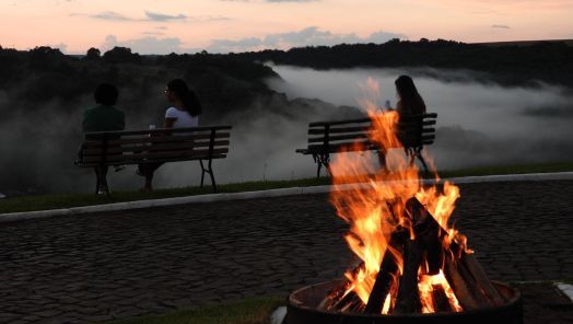 Carnaval no Quedas Park Hotel: descanso, natureza e experiências únicas em Abelardo Luz