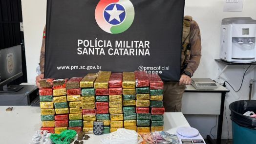 Dois homens são presos e grande quantidade de drogas é apreendida em Chapecó 