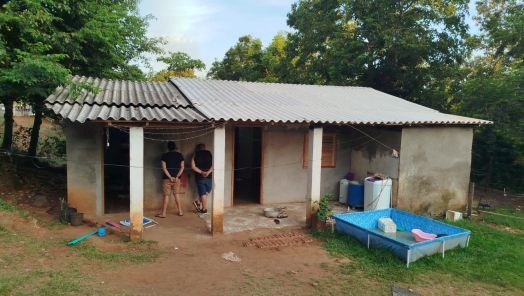 Polícia Civil cumpre dois mandados de prisão por furto qualificado no Extremo-Oeste