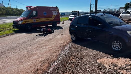 Motociclista fica ferido após colisão com carro em Xanxerê