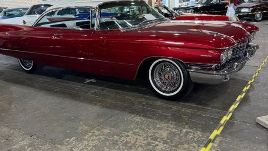 VÍDEO: Encontro de veículos antigos movimenta o Parque da Femi em Xanxerê