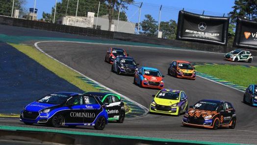 Piloto de Xanxerê se destaca em etapa da Copa HB20 no Autódromo de Interlagos