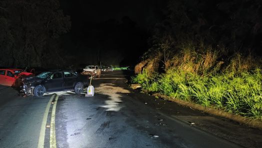 Acidente grave deixa um morto e dois feridos durante a madrugada