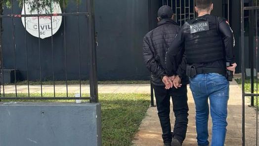Avô suspeito de estuprar a própria neta é preso no Oeste