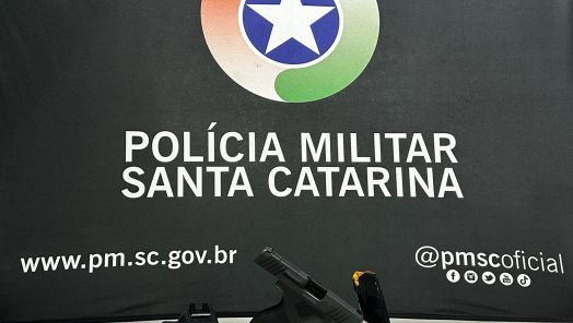 Homem é preso por porte ilegal de arma de fogo durante operação da Polícia Militar em Chapecó