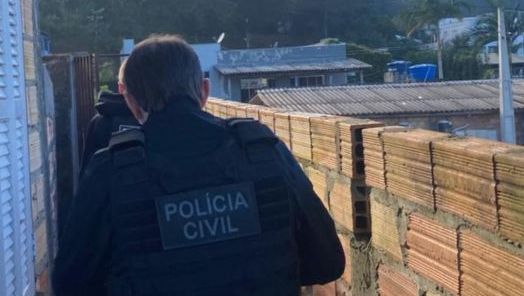 Polícia Civil de Xanxerê prende mulher investigada por tráfico de drogas em Chapecó