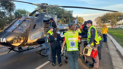 Agente de segurança pública é atropelado na BR-282 e transferido de helicóptero para Chapecó
