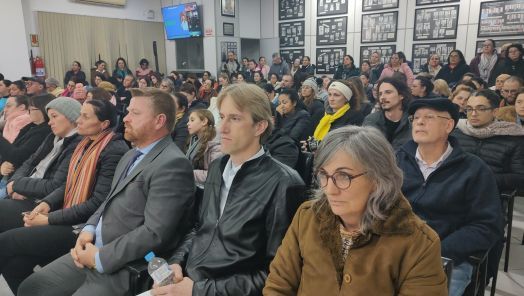 Servidores de Xanxerê intensificam mobilização contra proposta que altera regime jurídico municipal