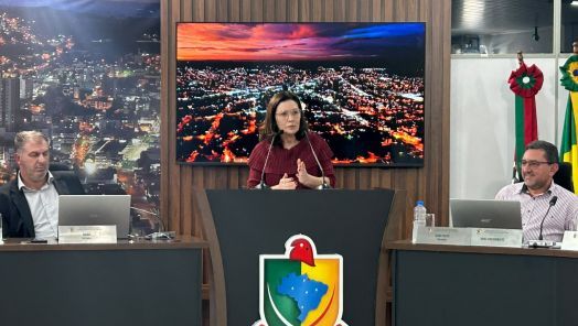 Vereadora Luciana Contini pede respeito ao debate político após relatar ofensas em Xanxerê