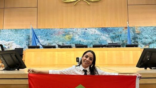 Delegada Michele Alves representando o Brasil (Foto: Divulgação)