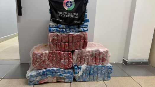 Após perseguição, PMRv apreende quase 100 quilos de maconha no Oeste de SC