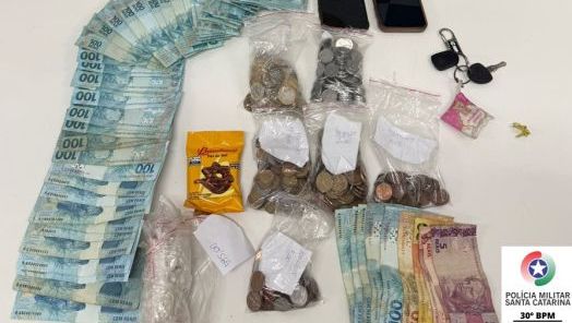 Casal é preso em Ponte Serrada suspeito de furto a estabelecimento comercial em Chapecó