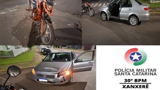 Colisão entre carro e motocicleta deixa dois feridos em Xanxerê