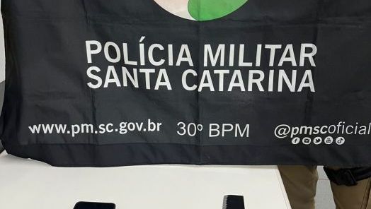 Mensagens com ameaças levam PM a encontrar munições em residência de adolescente em Faxinal dos Guedes