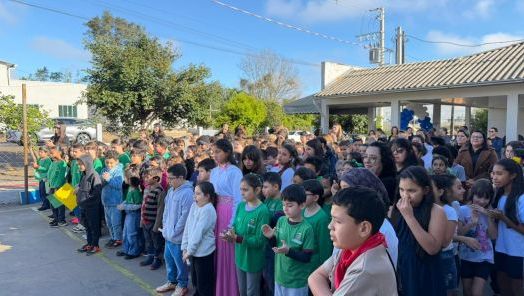 Semana da Pátria reúne comunidade escolar em segundo dia de celebrações em Xanxerê