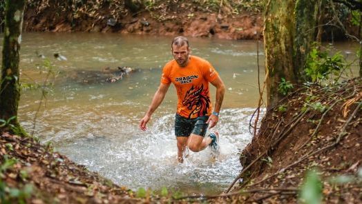 VÍDEO: Dragon Race promete muita lama, obstáculos e diversão em Xanxerê