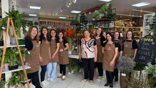VÍDEO:&nbsp; Dia da Flor na Harmonia tem flores a partir de R$ 4 em Xanxerê!