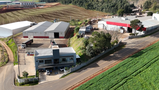 Dicas para reduzir riscos de Influenza Aviária usando MARAVALHA