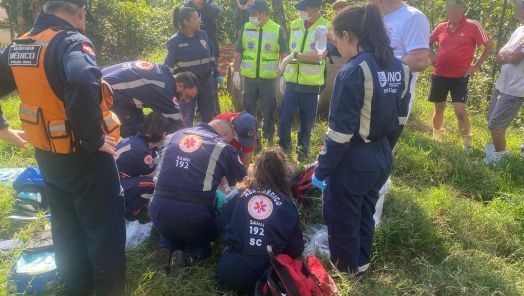 Homem morre após afogamento em açude no interior de Chapecó