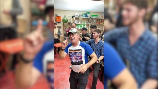 VÍDEO: Bar do Sadi vira ponto de encontro dos humoristas em Erechim