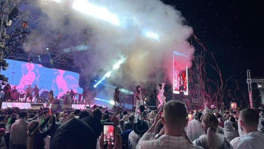 VÍDEO: Ana Castela reúne grande público na ExpoFemi 2026 mesmo com chuva