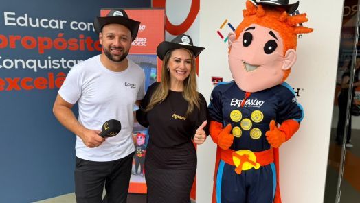 VÍDEO:&nbsp; o Colégio Expressivo está presente na ExpoFemi com um convite especial para quem está visitando a feira