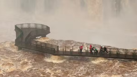 VÍDEO: Força da água exige medidas preventivas nas Cataratas do Iguaçu