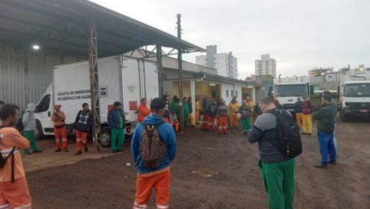 Empresa responsável pela coleta de lixo em Xanxerê informa que serviço está sendo retomado após paralisação de trabalhadores 