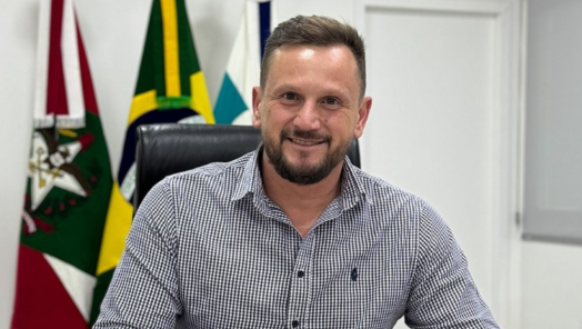 Prefeito sanciona lei que cria programa de internet para áreas rurais em Faxinal dos Guedes