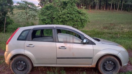 Homem é preso após agredir companheira e fugir com filhos no interior de Galvão