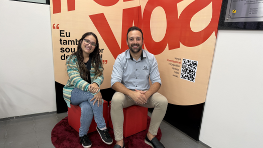 VÍDEO: em apoio ao Junho Vermelho, o Rodrigo e a Ale foram até o HEMOSC, em Chapecó, para doar sangue