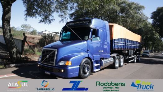 Heróis na Estrada: ﻿Carreta arqueada chama a atenção por onde passa