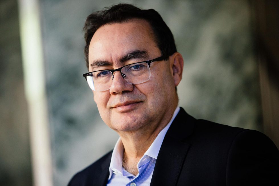 VÍDEO: autor do best seller O Vendedor de Sonhos, Augusto Cury, fará palestra em Xanxerê