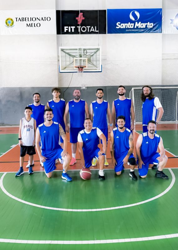 Basquete adulto de Xanxerê volta às quadras e garante vitória em primeiro amistoso
