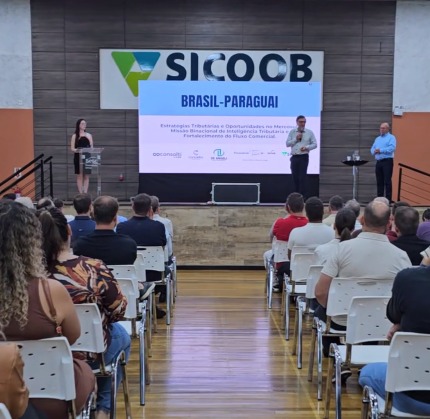 VÍDEO: Palestra Brasil–Paraguai é realizada em Xanxerê