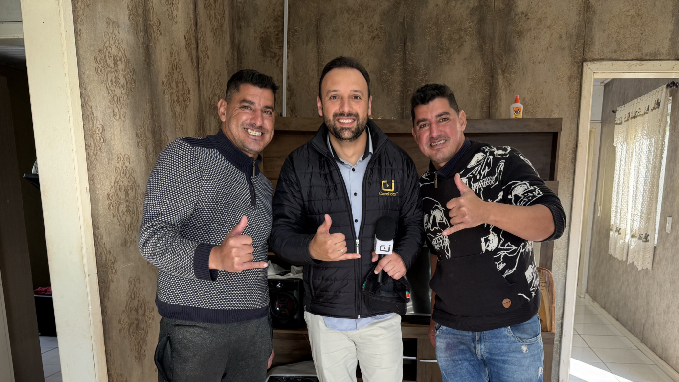 VÍDEO: resenha continua na Casona Podre de Chique dos gêmeos show de bola