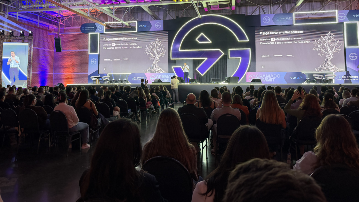 VÍDEO: Gramado Summit 2026 debate sobre tecnologia, empreendedorismo, comunicação e tendências de mercado