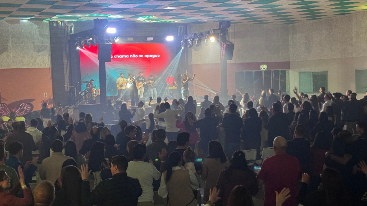 VÍDEO: Uma noite de fé, louvor e reflexão marcou o primeiro dia da Conferência Sabedoria, em Xanxerê