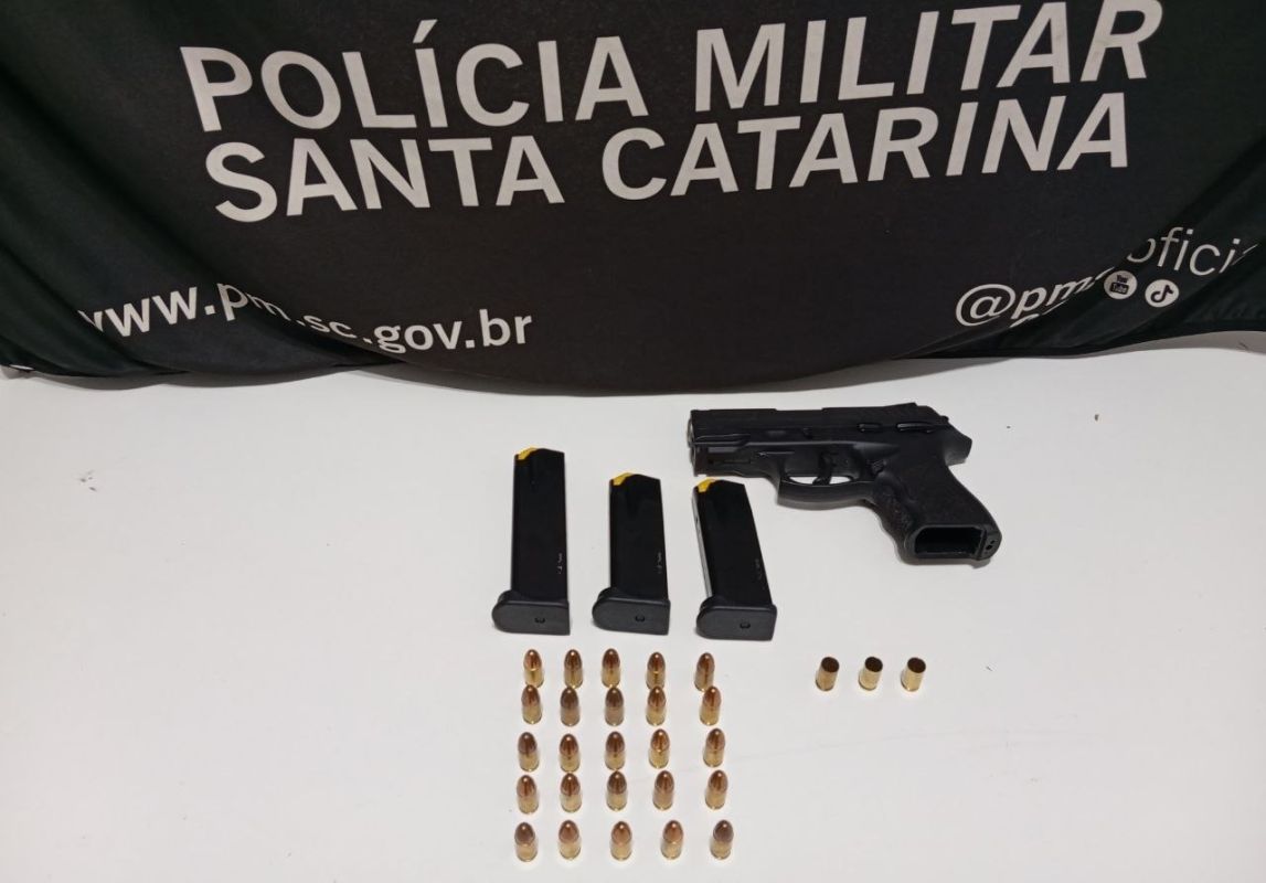 Homem é detido após disparos de arma de fogo em bairro de Chapecó