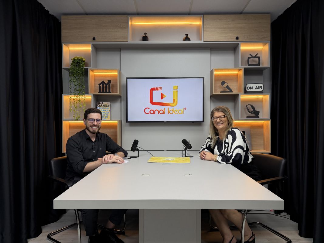 Flora Trevisan dá sequência às Mesas Radiônicas, aprofundando o tema e apresentando a Mesa do Milagre 