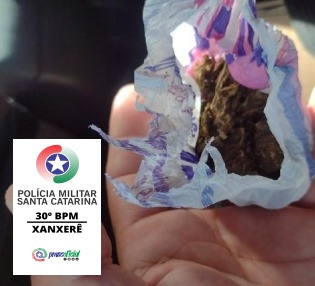 Adolescente é apreendido com drogas no Centro de Xanxerê