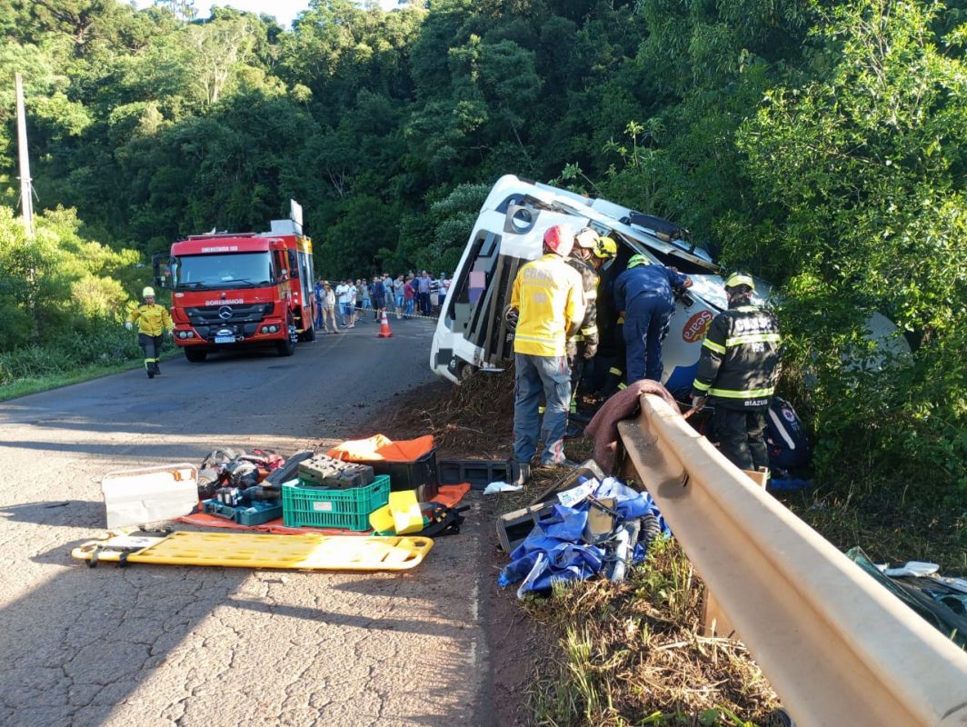 Motorista fica ferido em acidente que interrompeu o trânsito na SC-155, em  Xanxerê