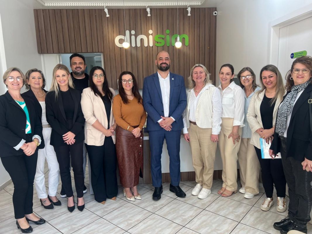 Secretário de Estado da Saúde visita clínica referenciada em Saúde Auditiva em Xanxerê